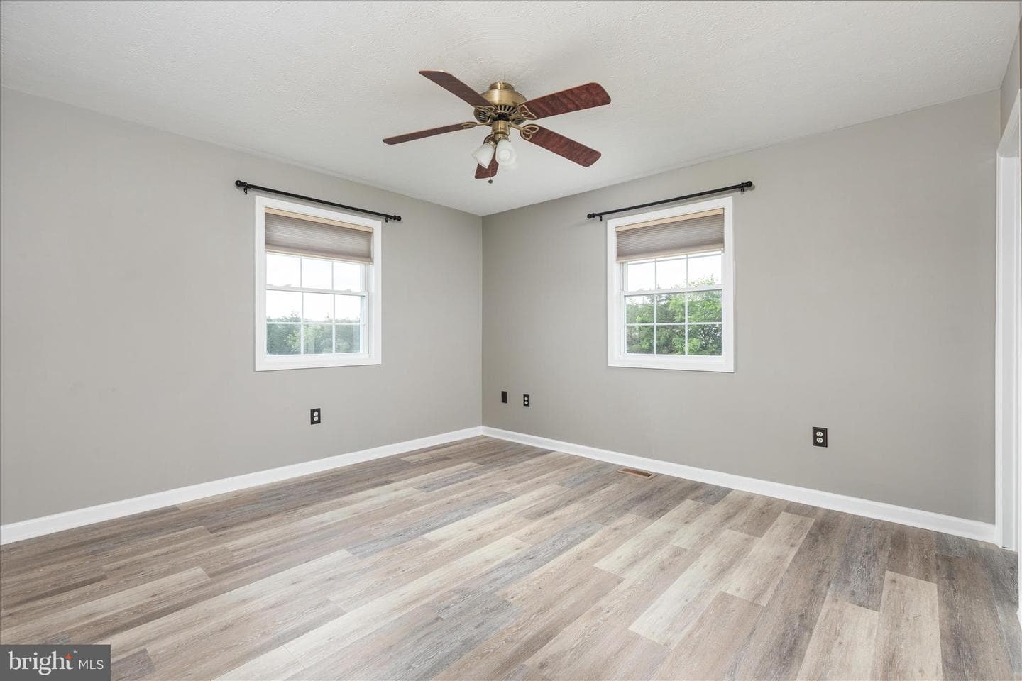 312 Southern Drive photo 16