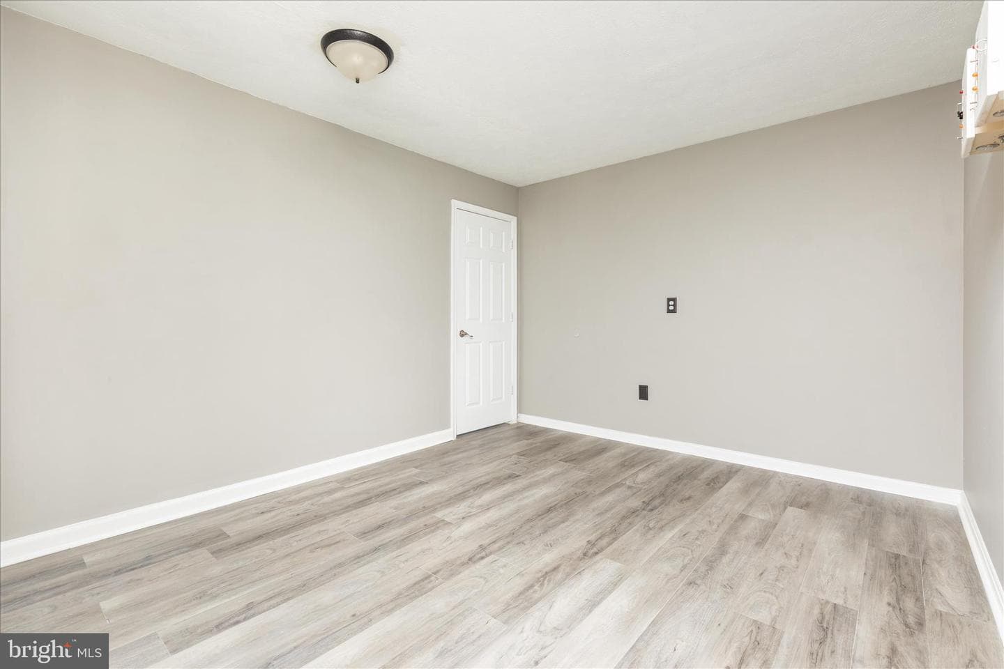 312 Southern Drive photo 28