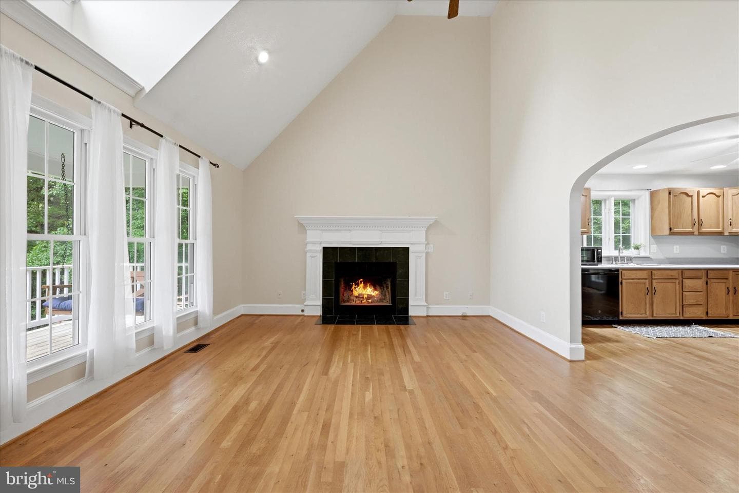 348 Pine Shores Drive photo 4