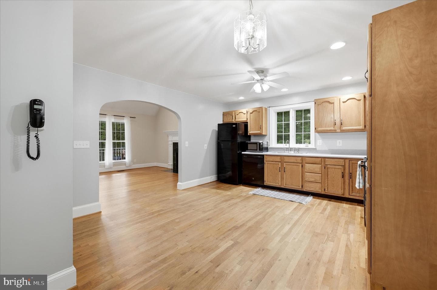 348 Pine Shores Drive photo 8