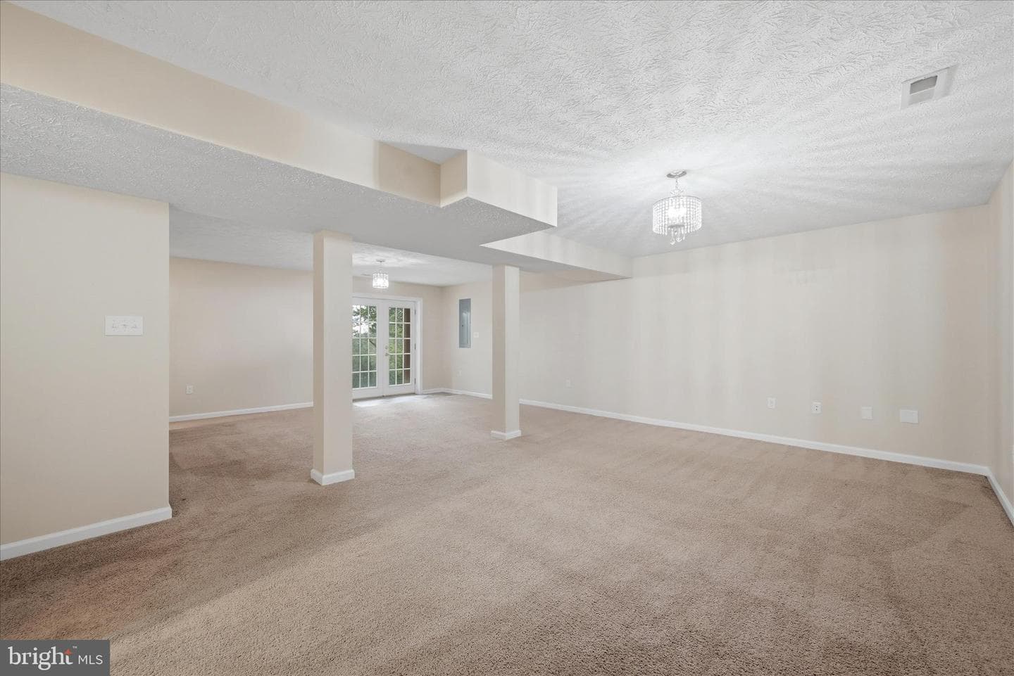 142 Spring Hollow Road photo 32