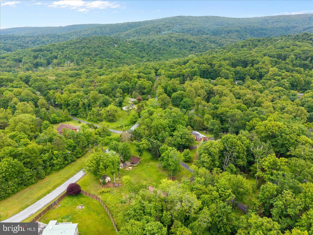 369 Mountain Lake Drive photo 40