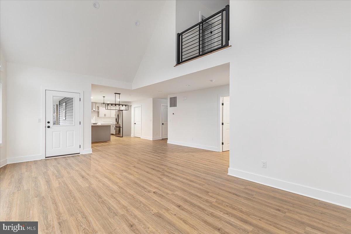 240 Ehlers Drive photo 3