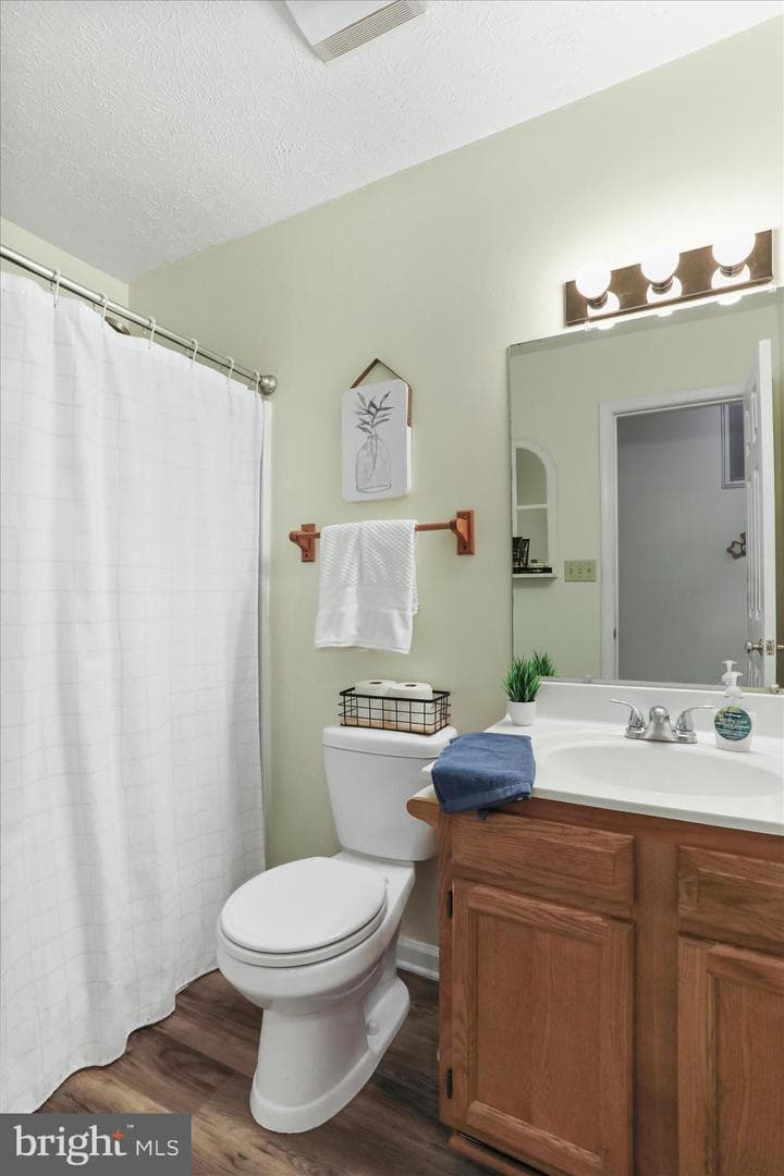 573 Lewis Street photo 27