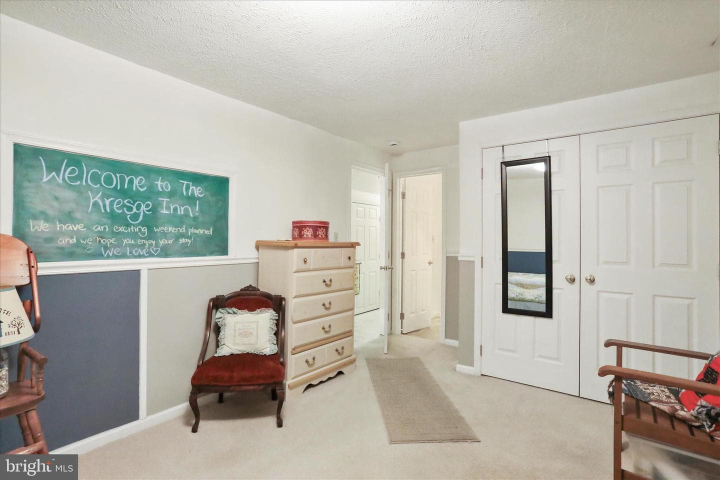 573 Lewis Street photo 32