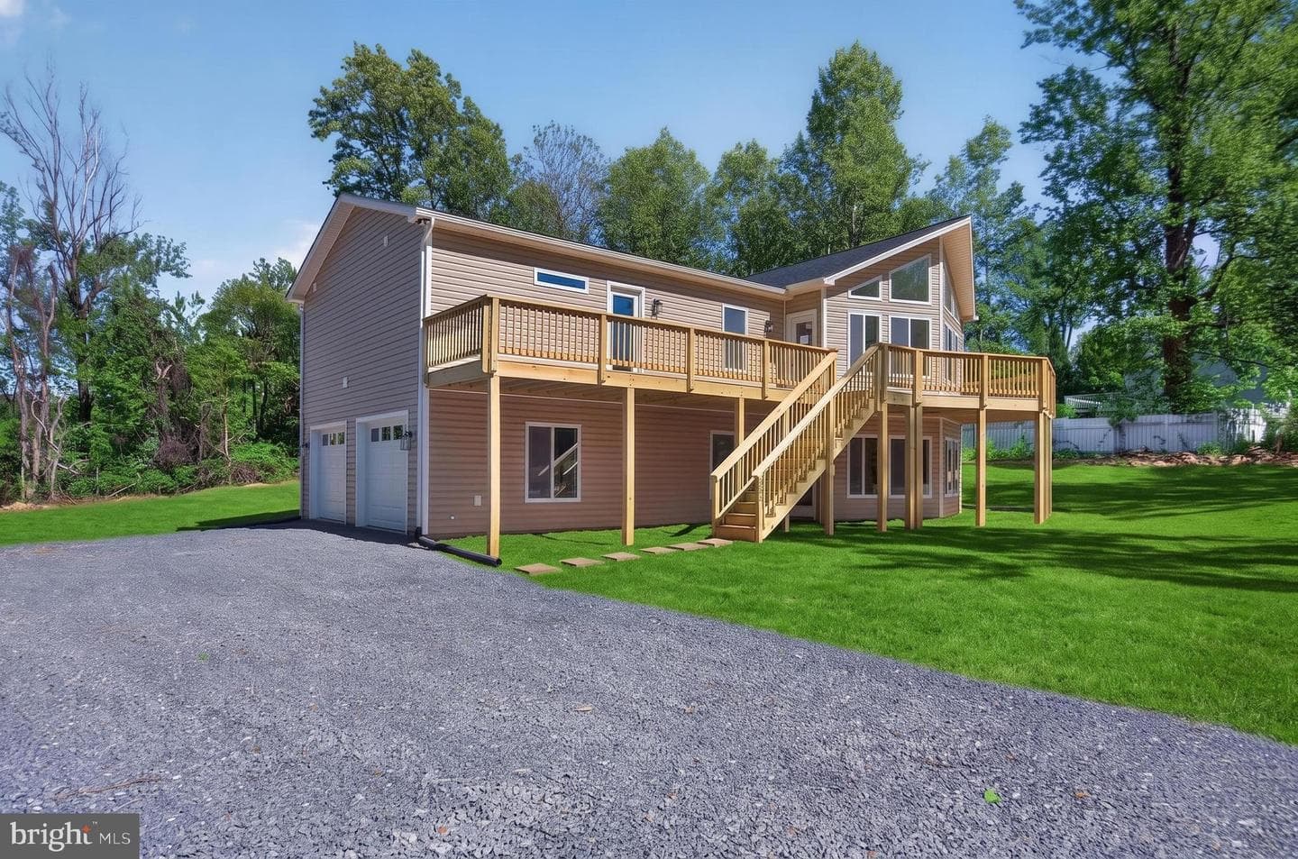 600 Highridge Road photo 8
