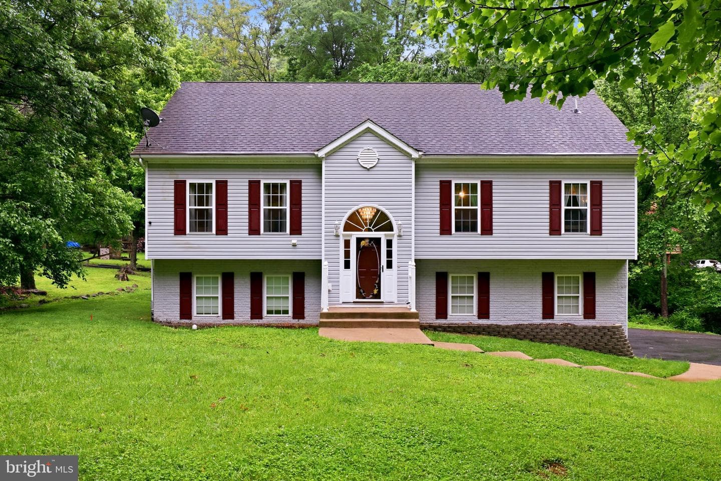 25 High Knob Court photo 2