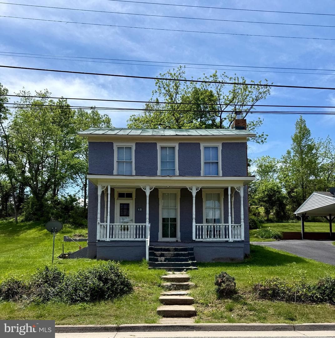 49 W Duck Street