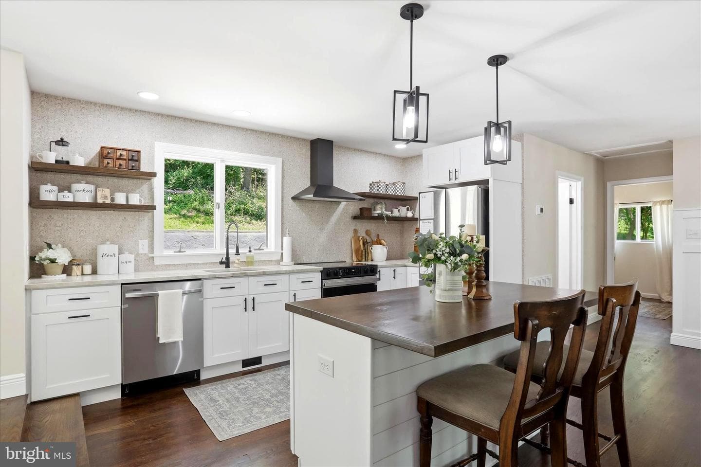 557 Golden Russet Drive photo 14