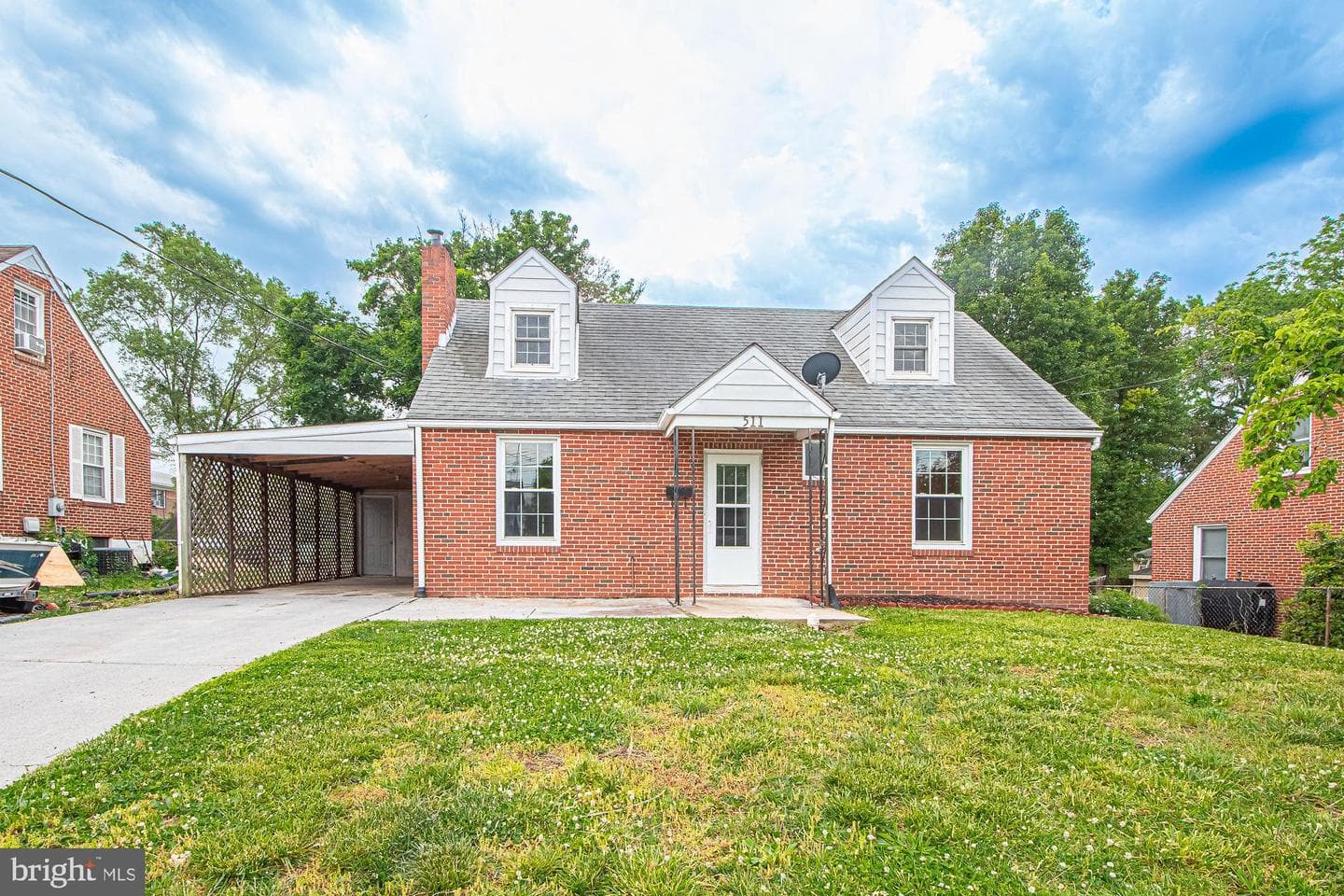 511 Happy Creek Road, Front Royal