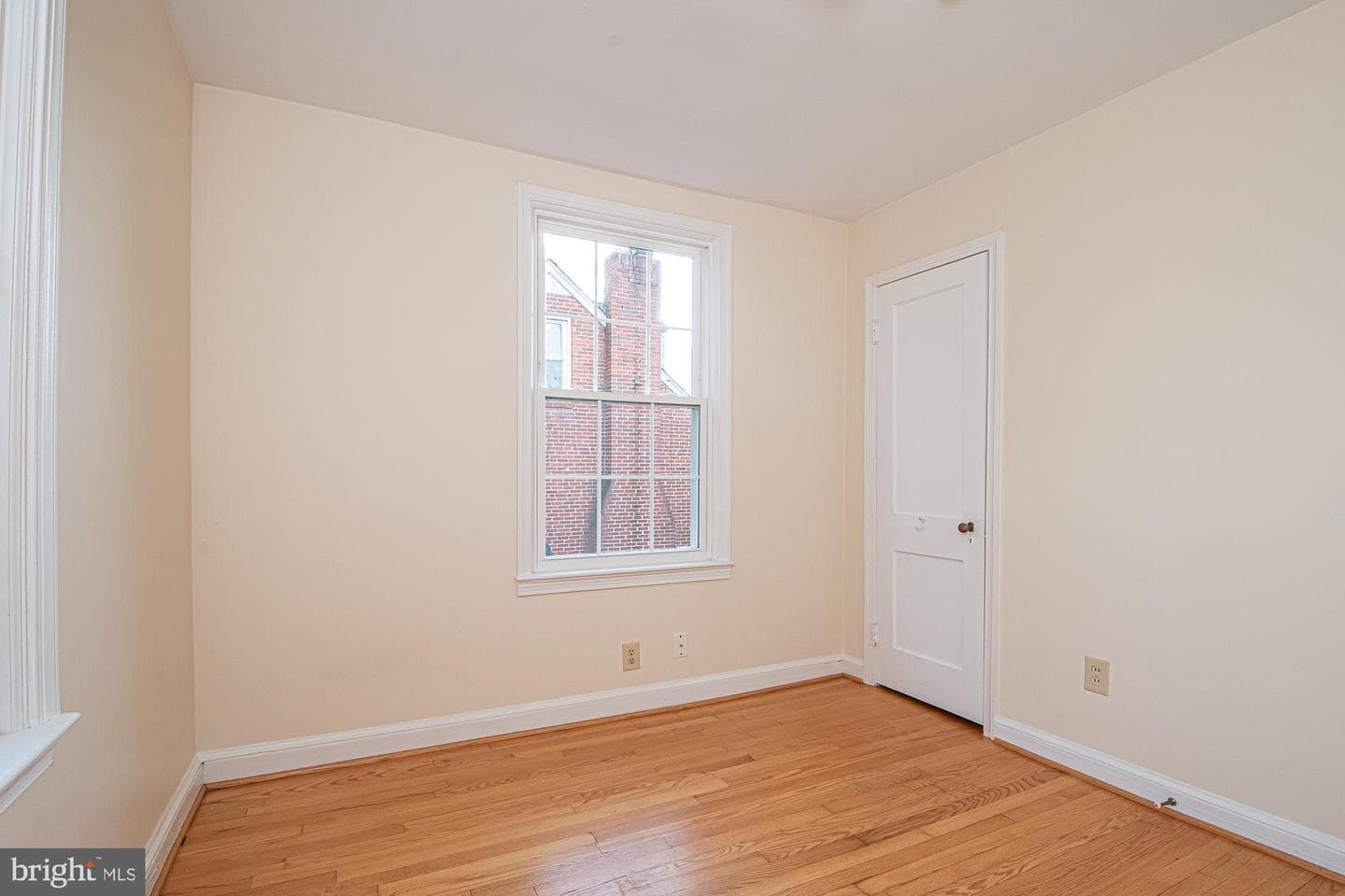 511 Happy Creek Road photo 18