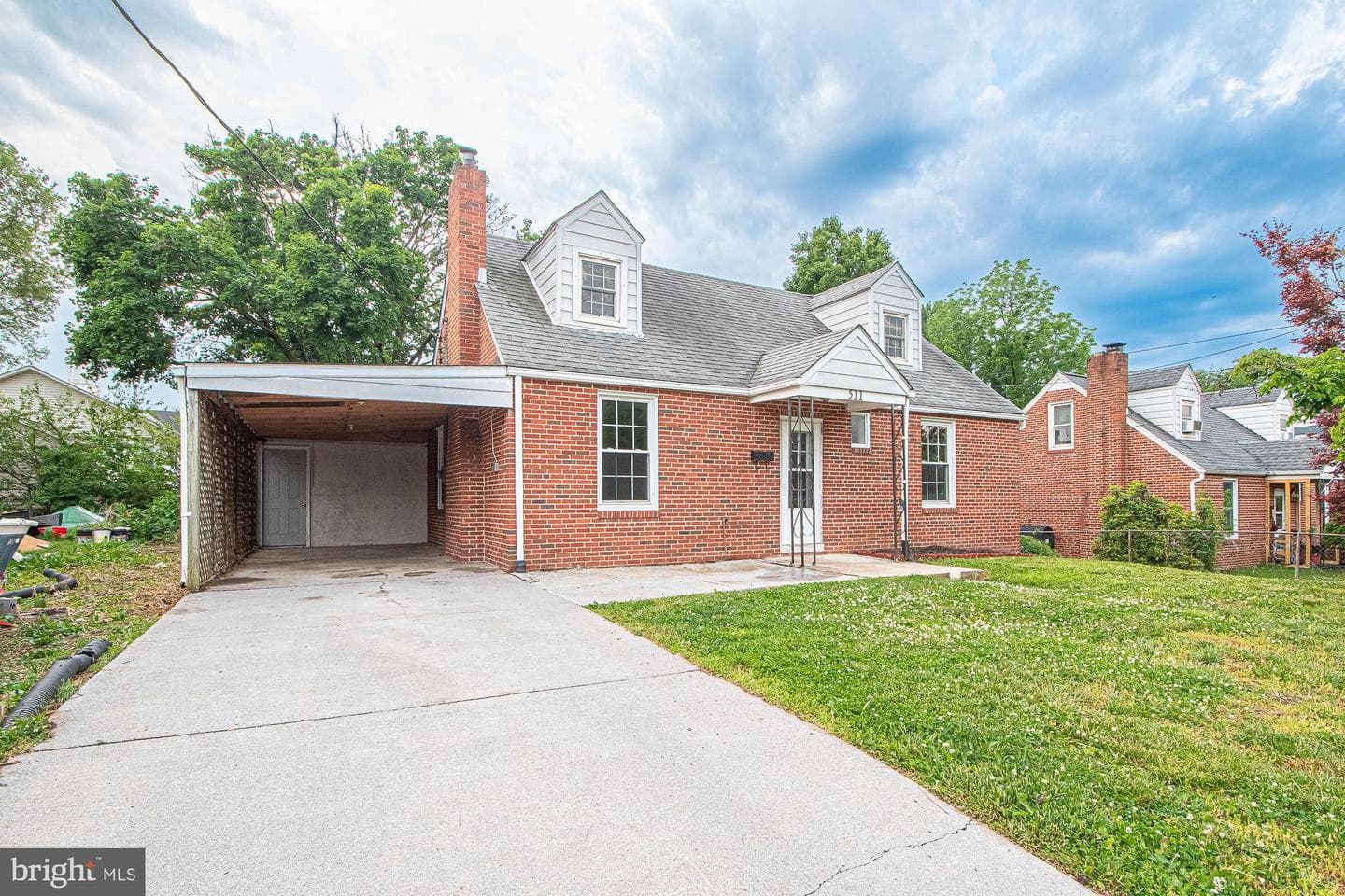 511 Happy Creek Road, Front Royal