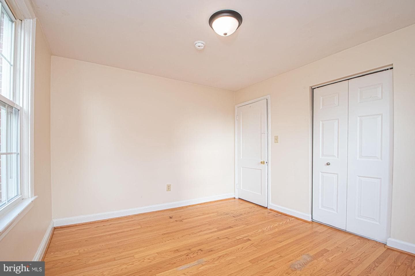 511 Happy Creek Road photo 23