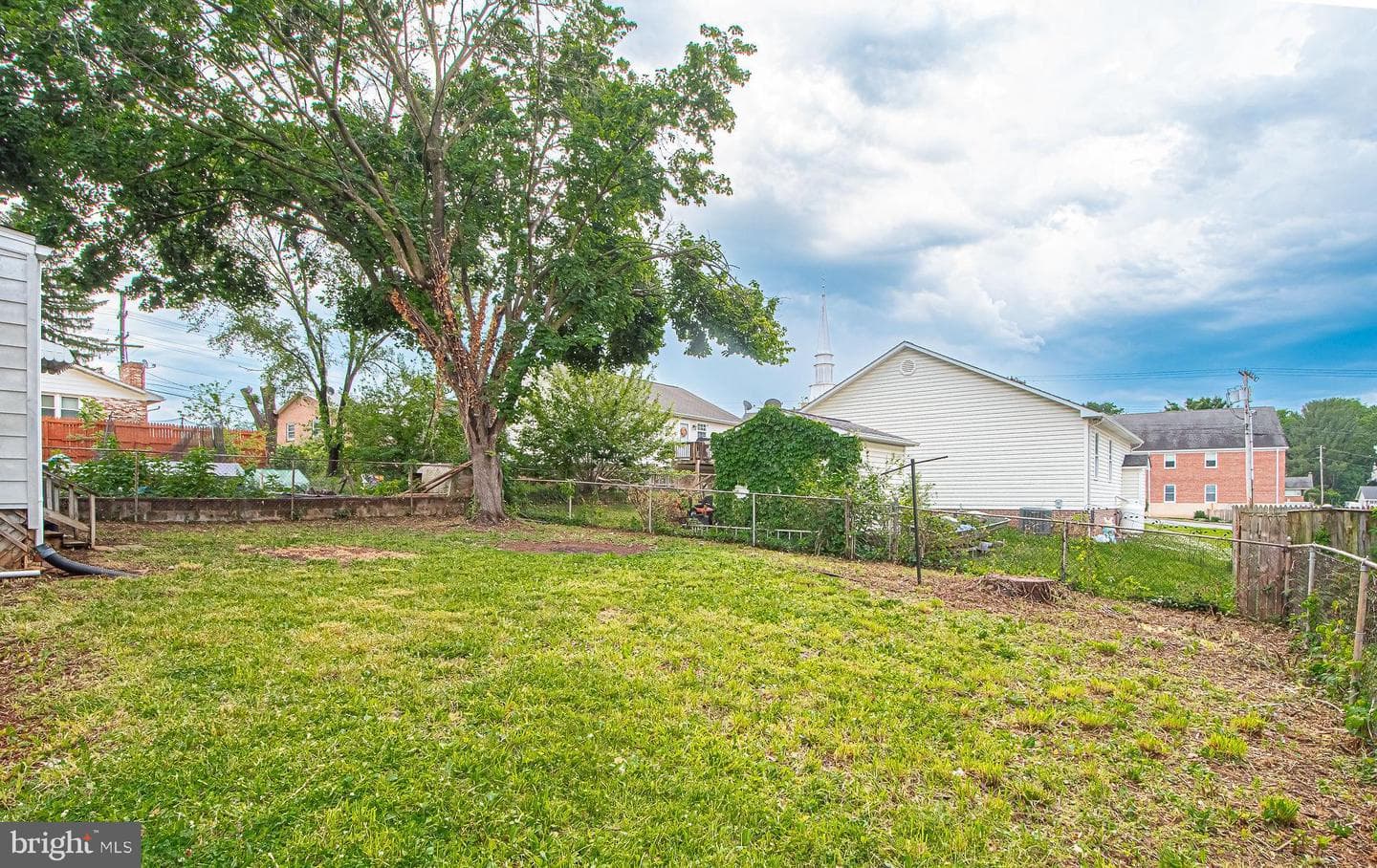 511 Happy Creek Road photo 5
