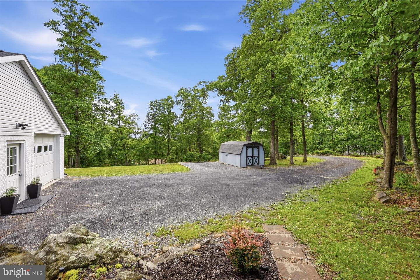 660 Salt Lick Road photo 9