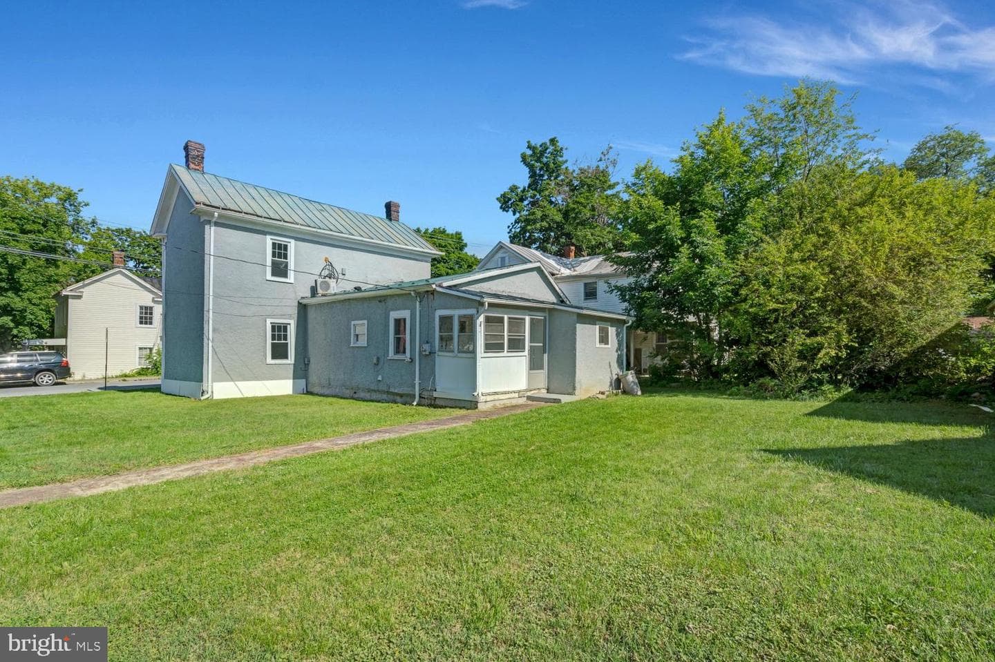203 Lee Street photo 40
