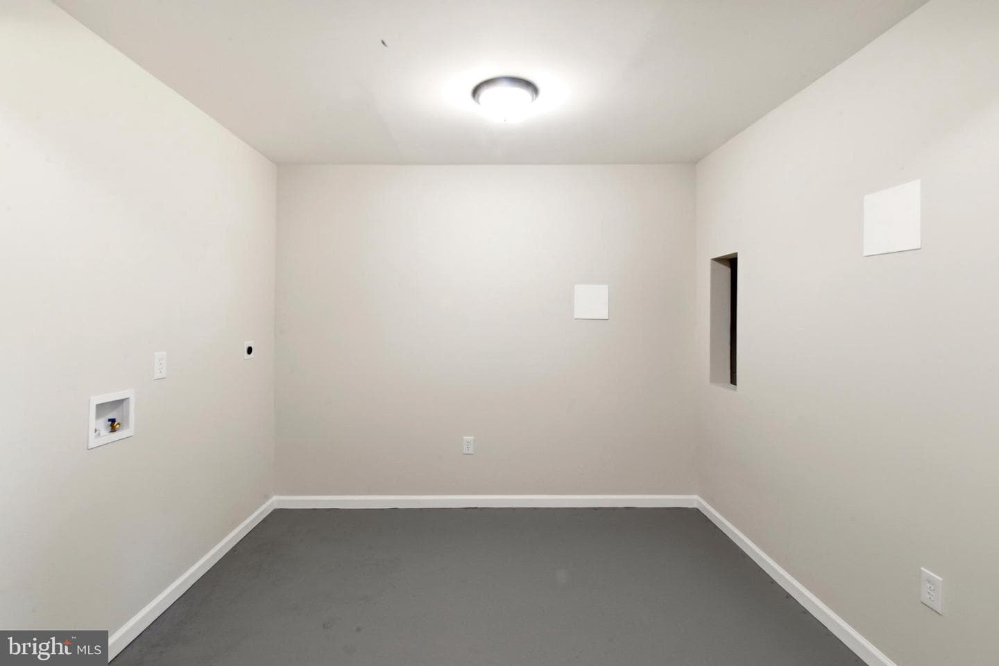 163 Apple Way photo 36