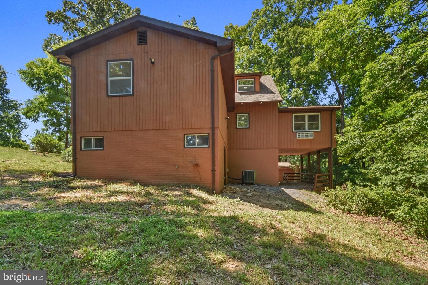163 Apple Way photo 44