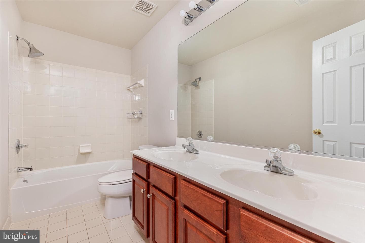 1139 Shadows Drive photo 25