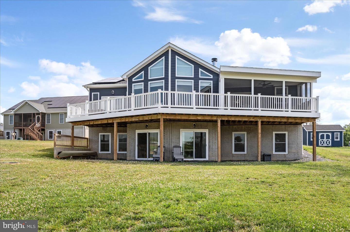 150 Sunset Village Road, Front Royal