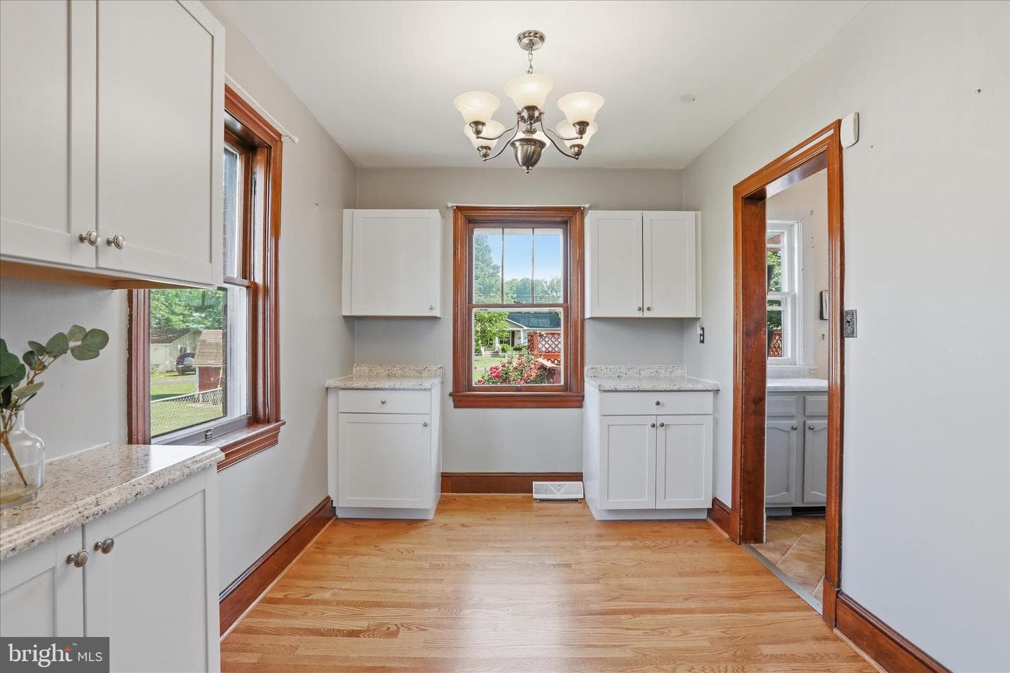 605 Stockton Road photo 17