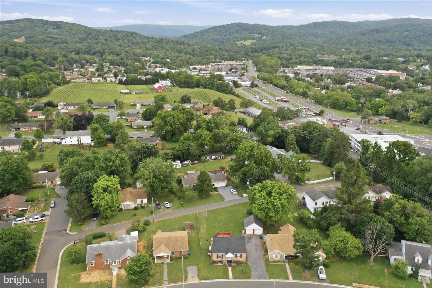 605 Stockton Road photo 47