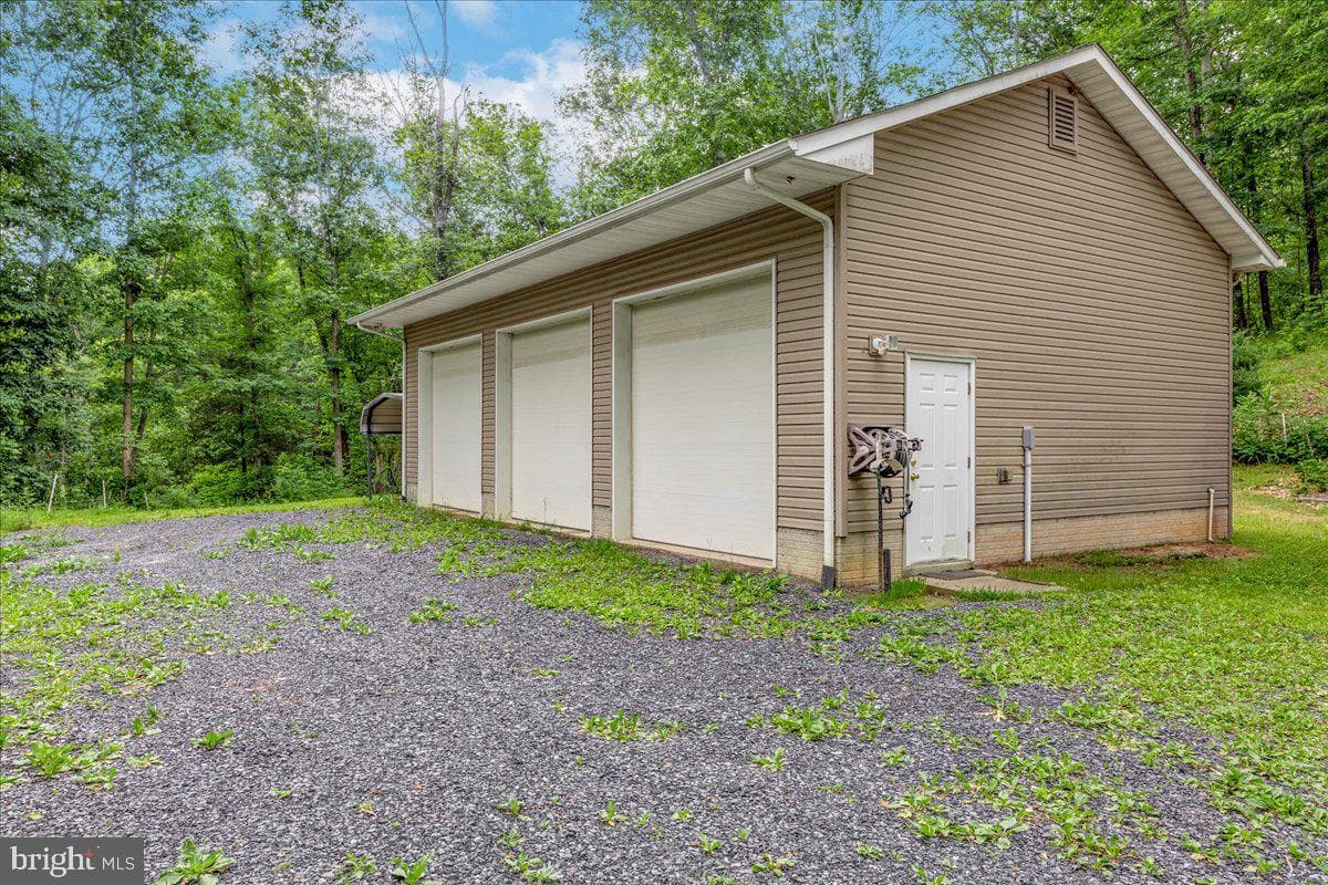 906 Cauthorn Mill Drive photo 9
