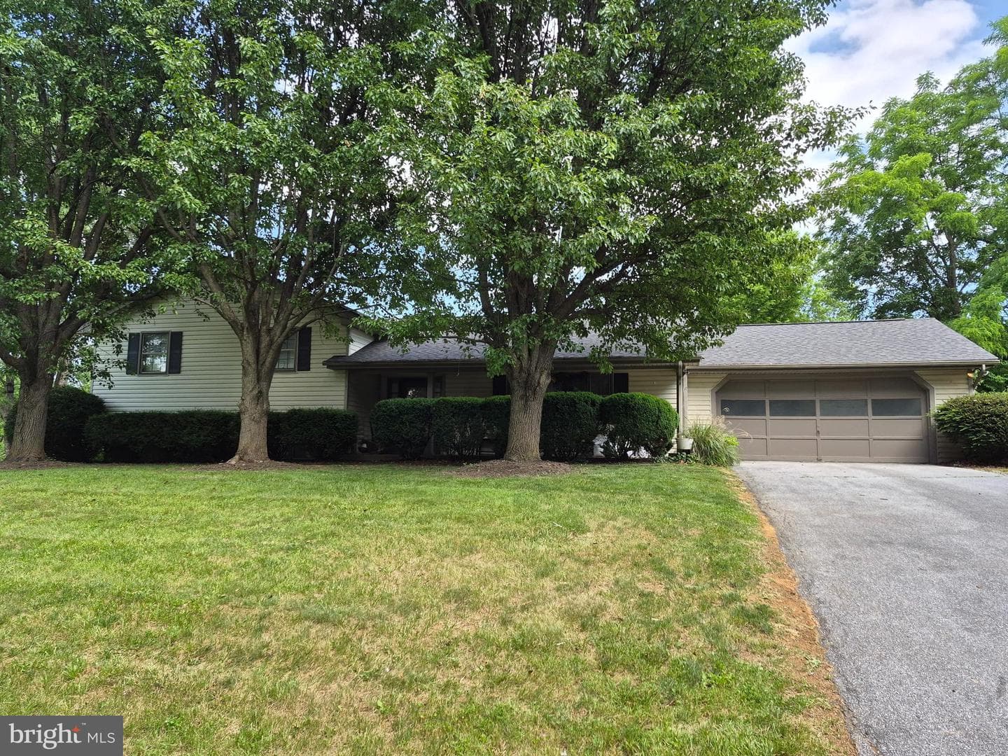 268 Bowling Green Road, Front Royal