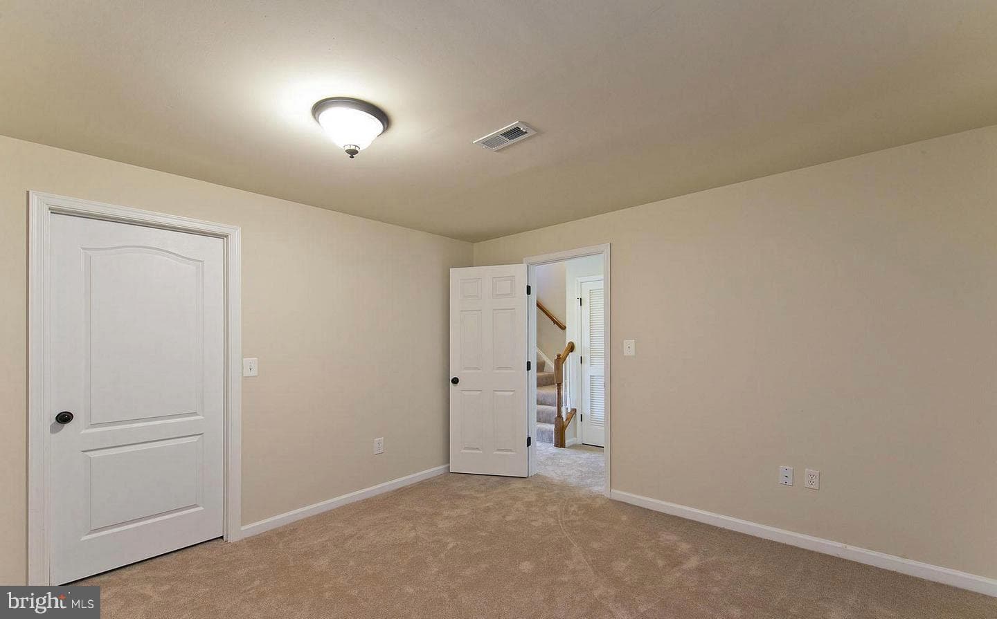 73 Spoon Square photo 18