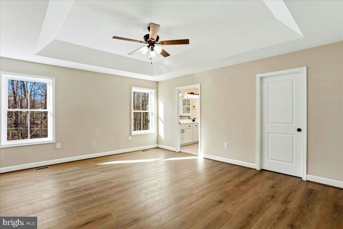 99 Lakeside Dr photo 22