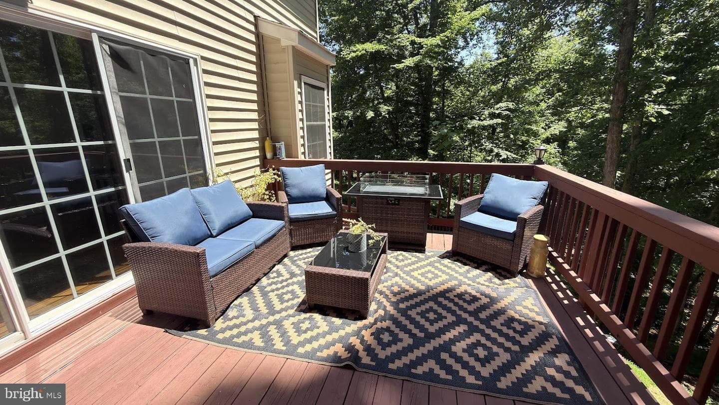 68 View Drive photo 14