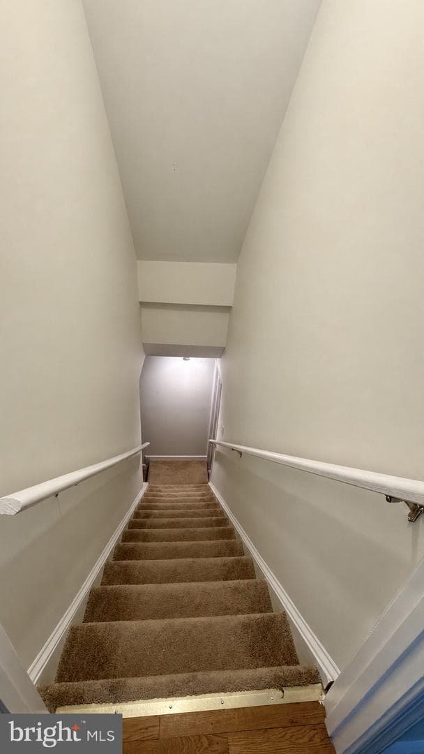 68 View Drive photo 33