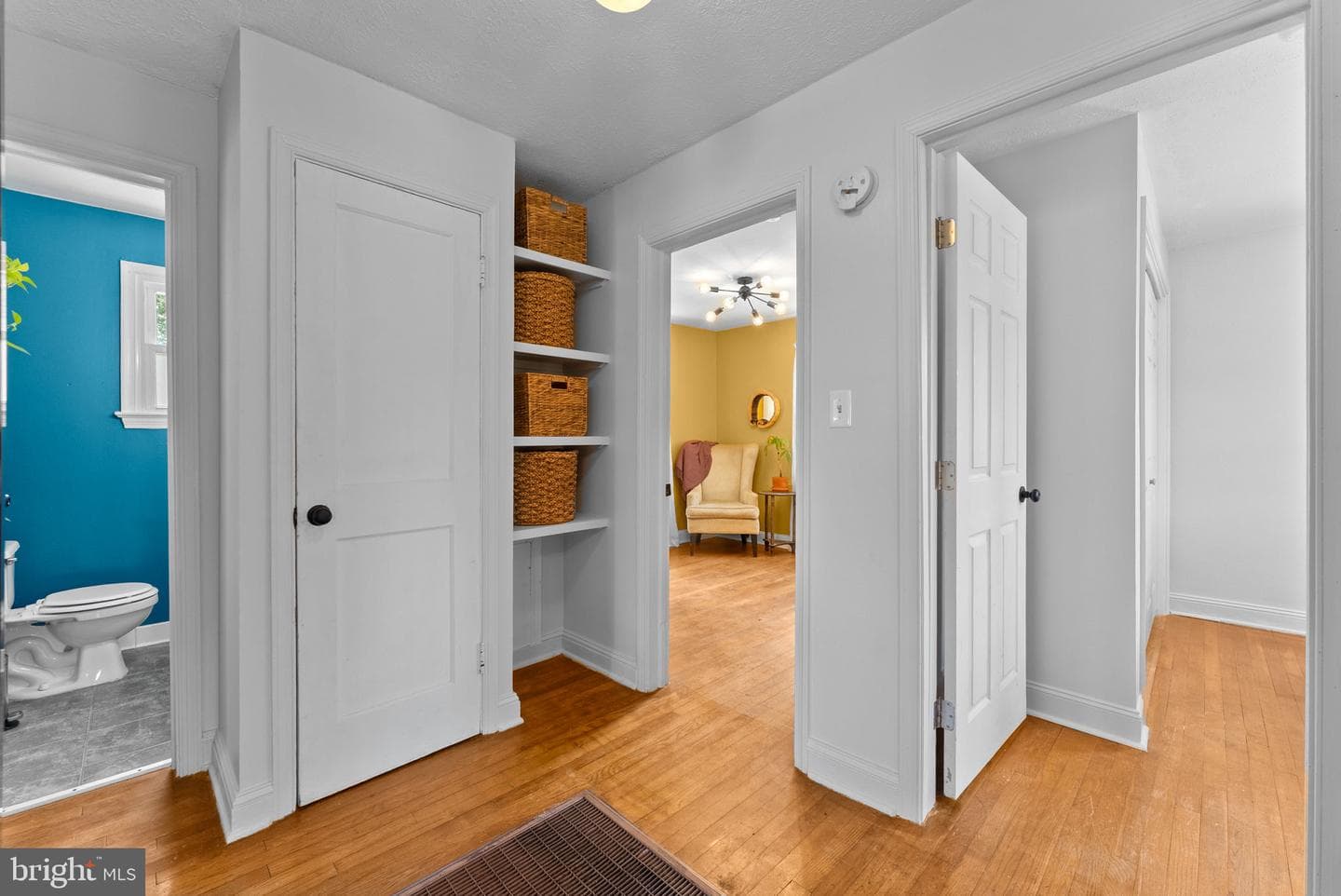 355 W 9th Street photo 6