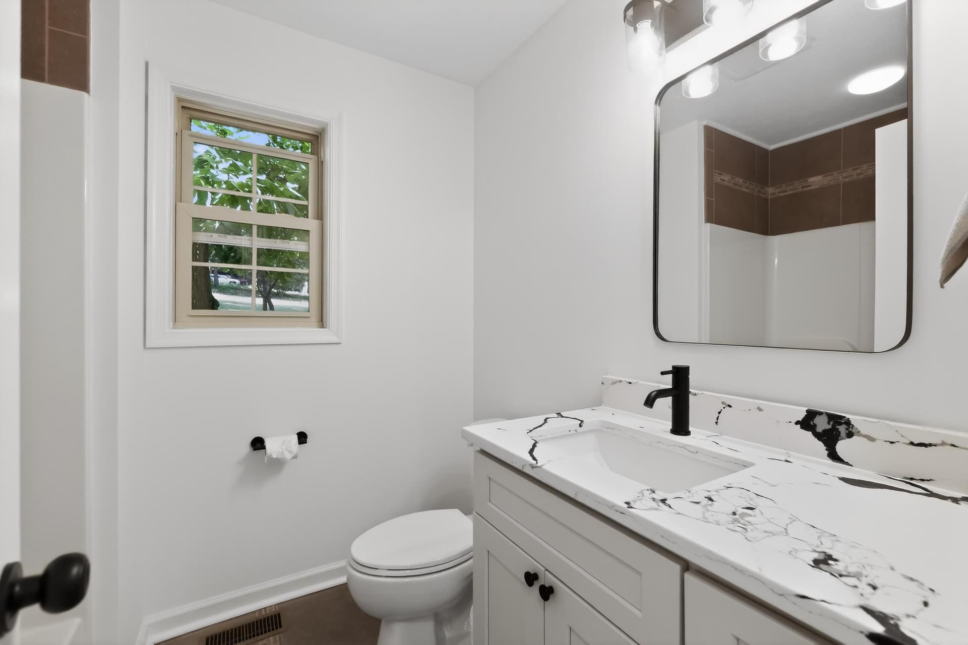 205 Alpine Drive photo 10
