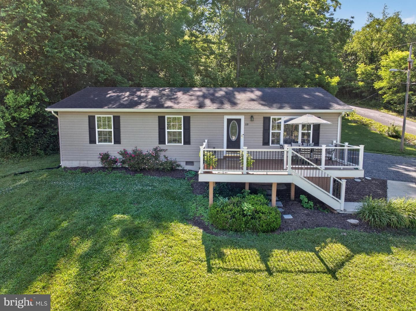 59 Fellows Drive photo 13