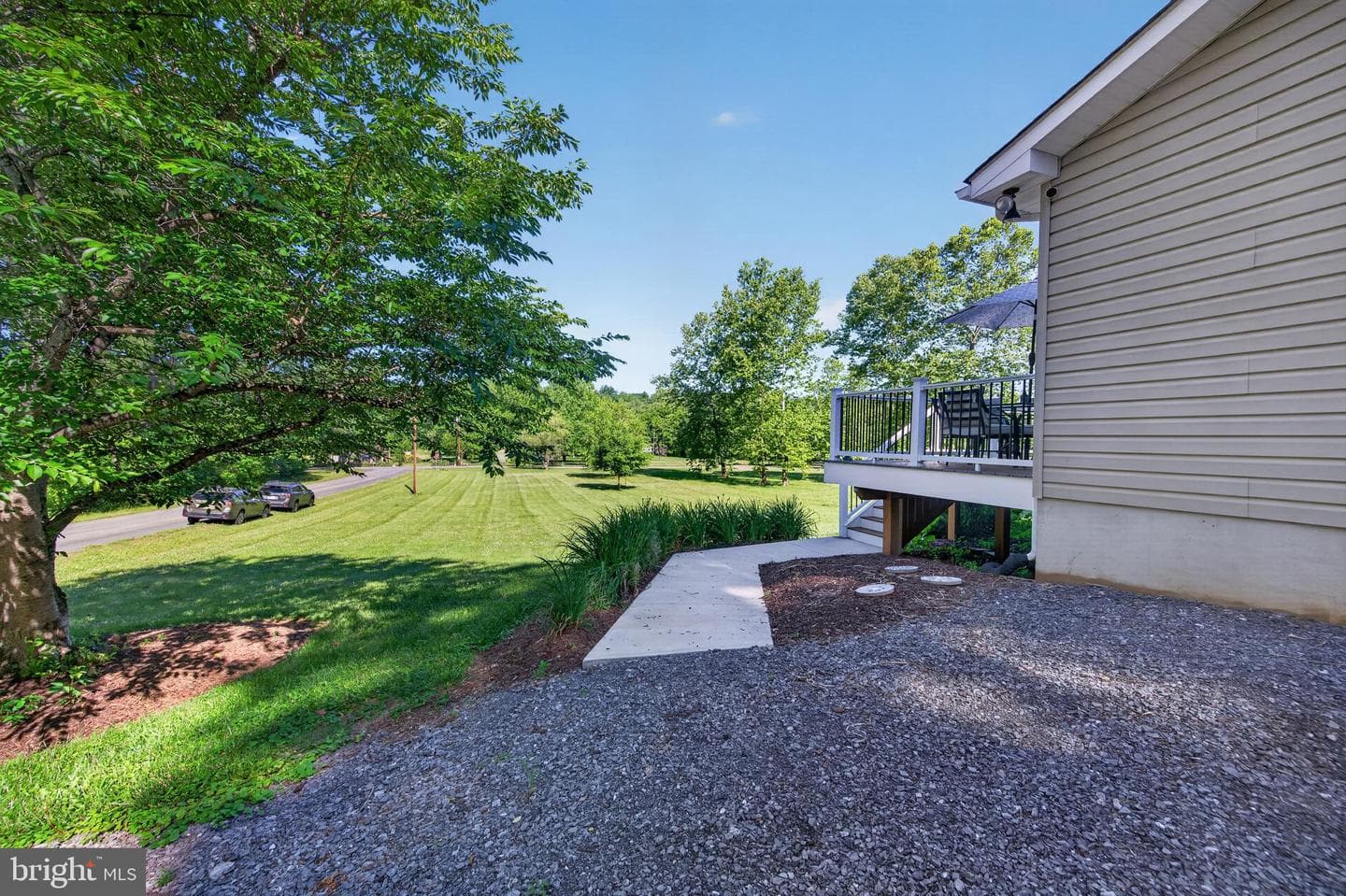 59 Fellows Drive photo 52