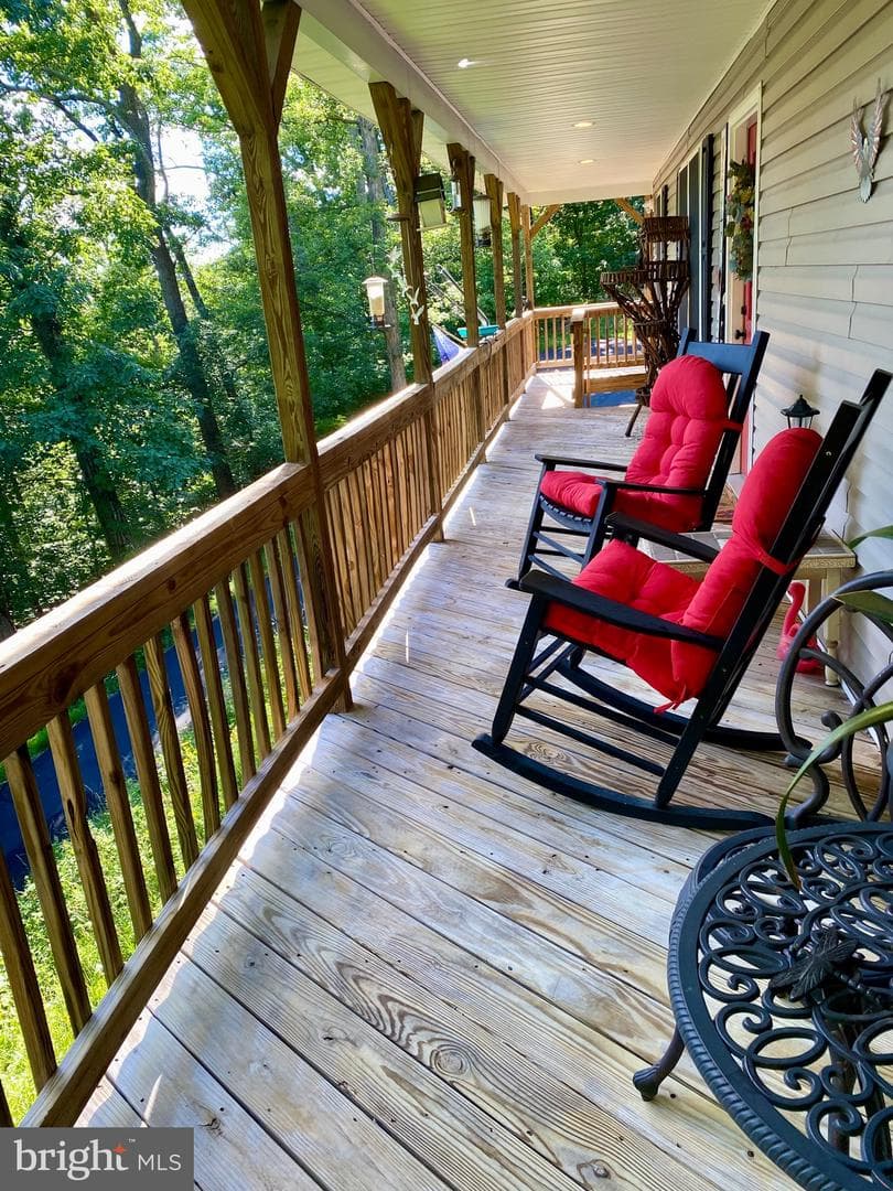 1157 Granny Smith Road photo 4
