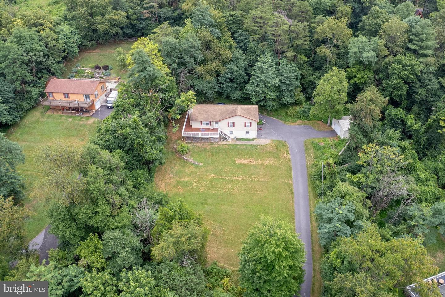 434 King David Drive photo 3