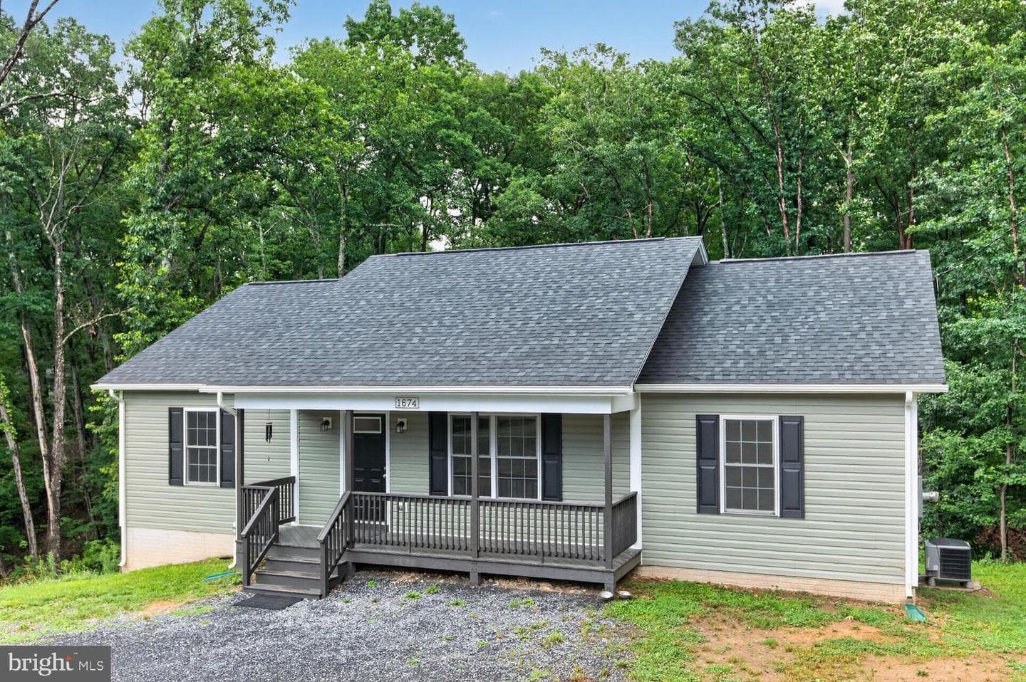 1674 Western Lane photo 10