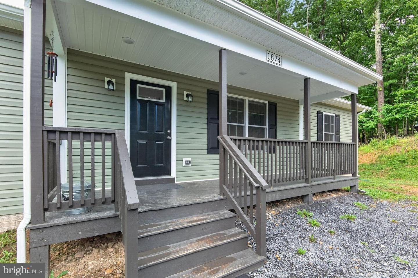 1674 Western Lane photo 11