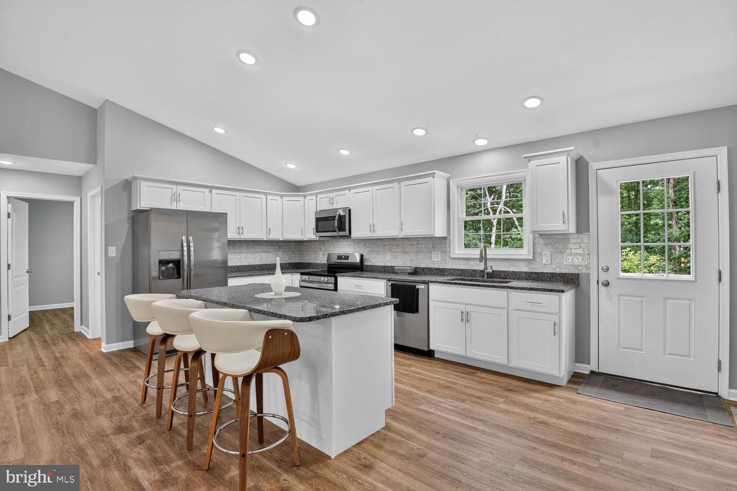 1674 Western Lane photo 3