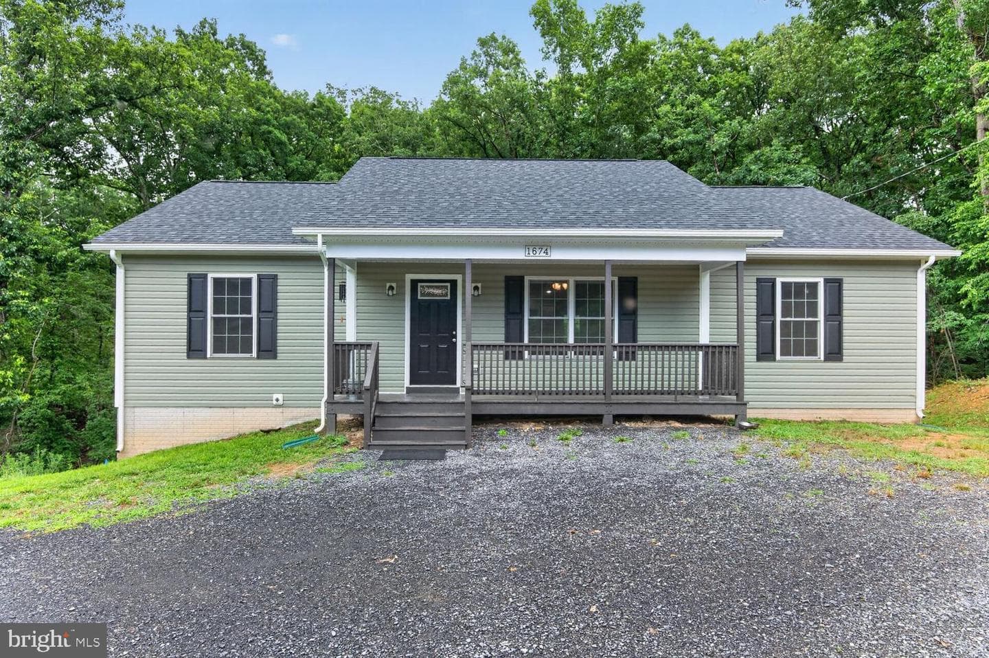 1674 Western Lane photo 9