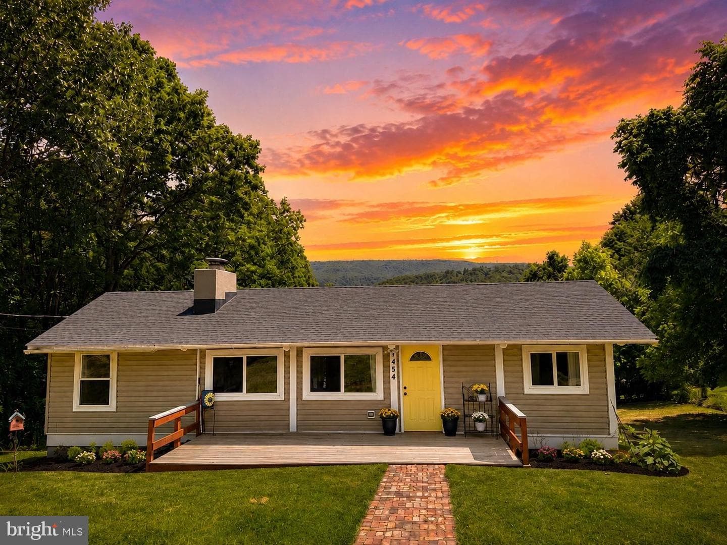 454 Pine Ridge Drive, Front Royal