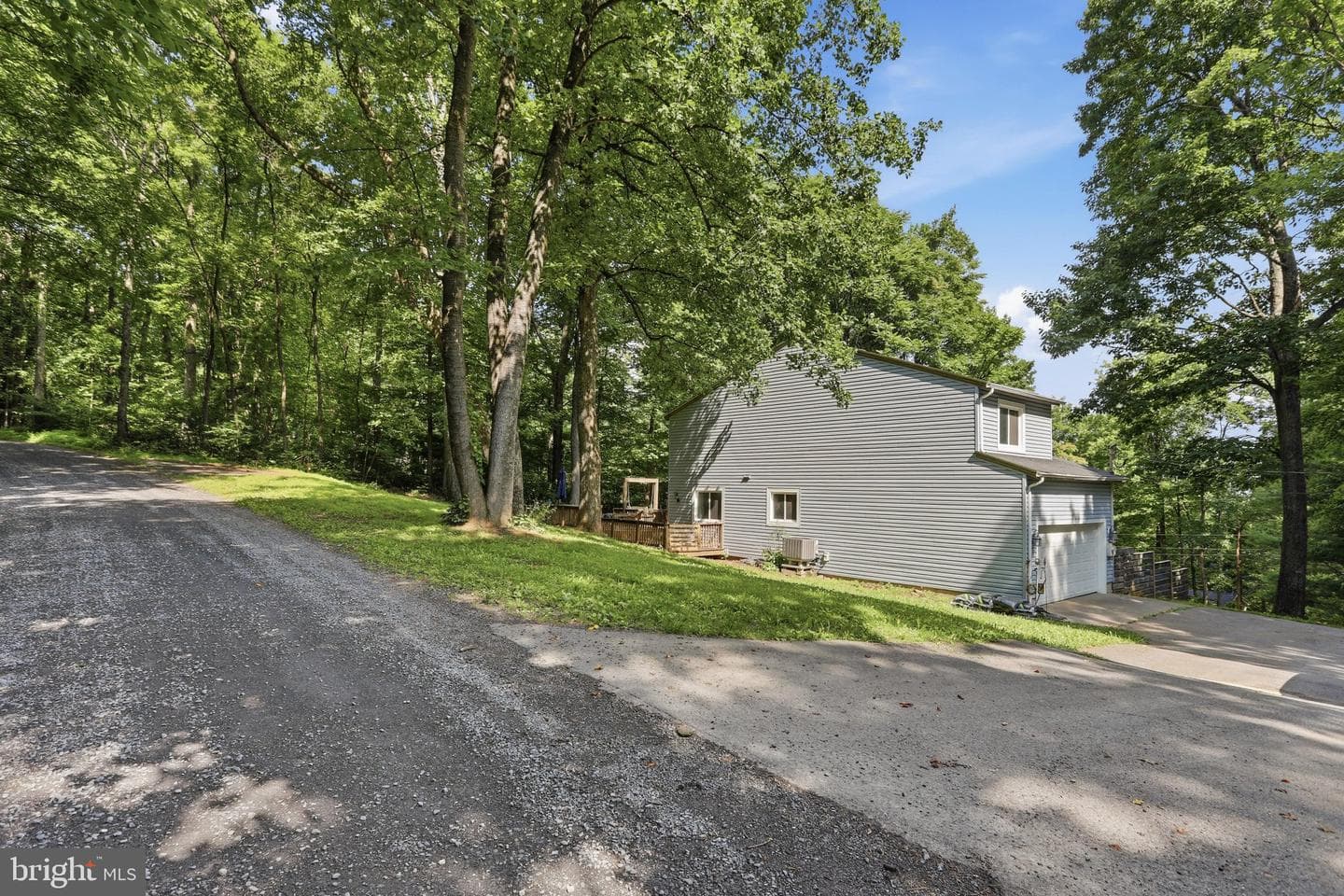 72 Long View Road photo 33