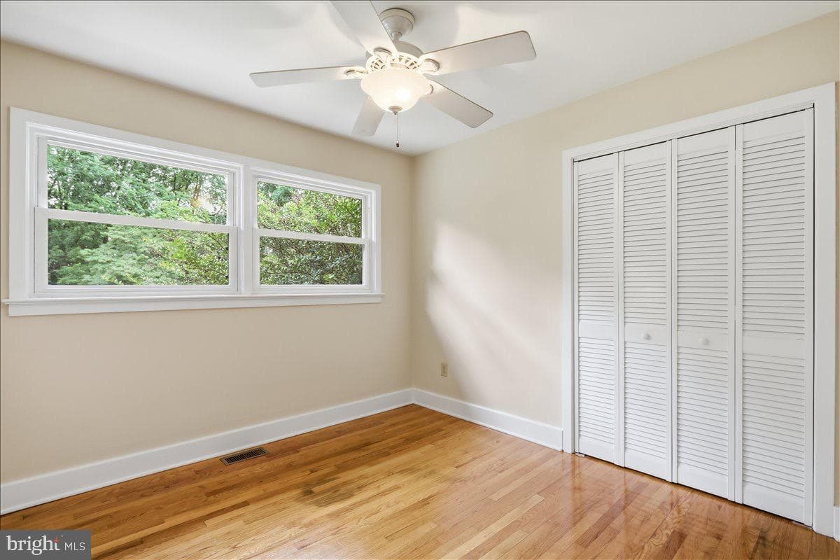 494 Hamilton Circle photo 16