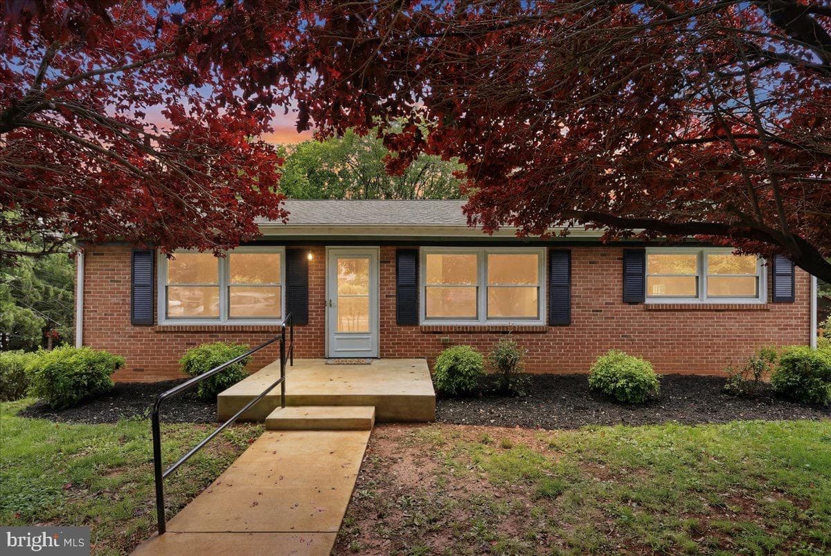 494 Hamilton Circle photo 48