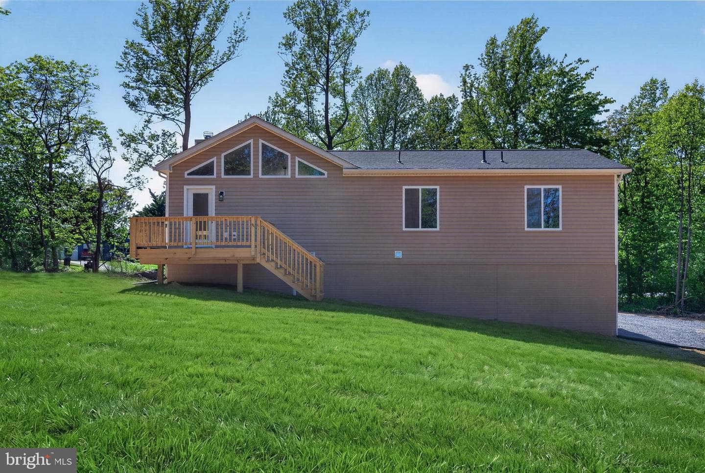 600 Highridge Road photo 10