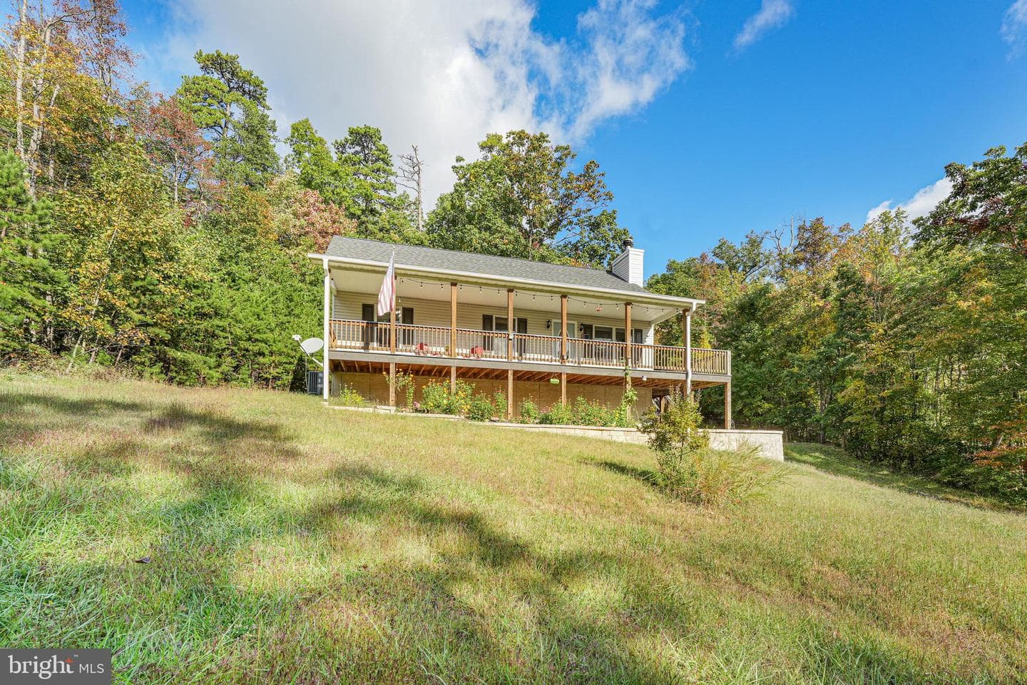 462 Gary Ln photo 2