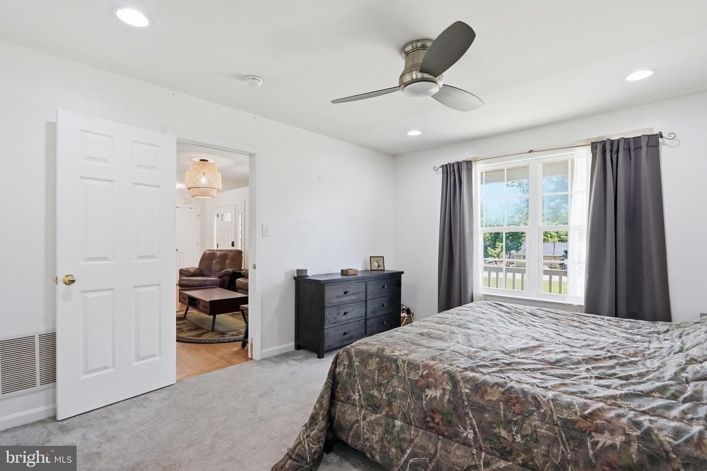 881 Bifrost Way photo 16