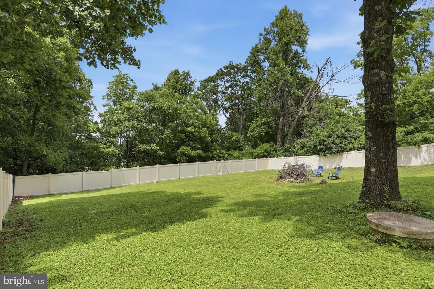 881 Bifrost Way photo 36